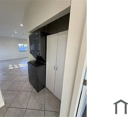 6821 Agnes Ave #2 — Photo 5
