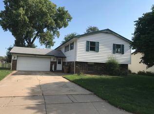 2240 W 46th St S, Wichita, KS 67217