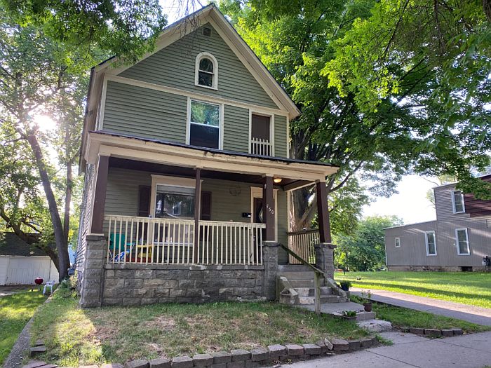 Duplex Home Near Medical Mile on NW Side of GR 750 Clancy Ave NE