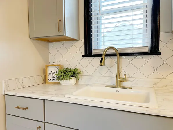 (undisclosed Address), Laurel, MD 20707