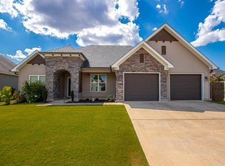 1925 Massee Gdns, Conway, AR 72034