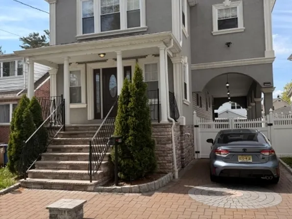 555 Hussa St, Linden City, NJ 07036