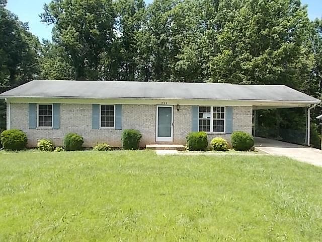 1st image of 235 Willow Ct