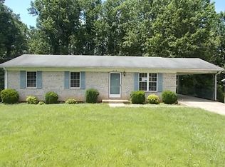 235 Willow Ct, Martinsville, VA 24112