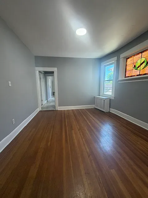 3 bed, 1996 sqft, $3,700 — Photo 4
