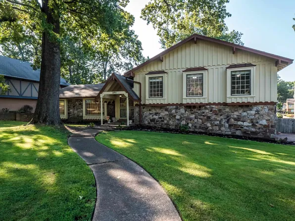 895 Summer Shade Ln, Memphis, TN 38116