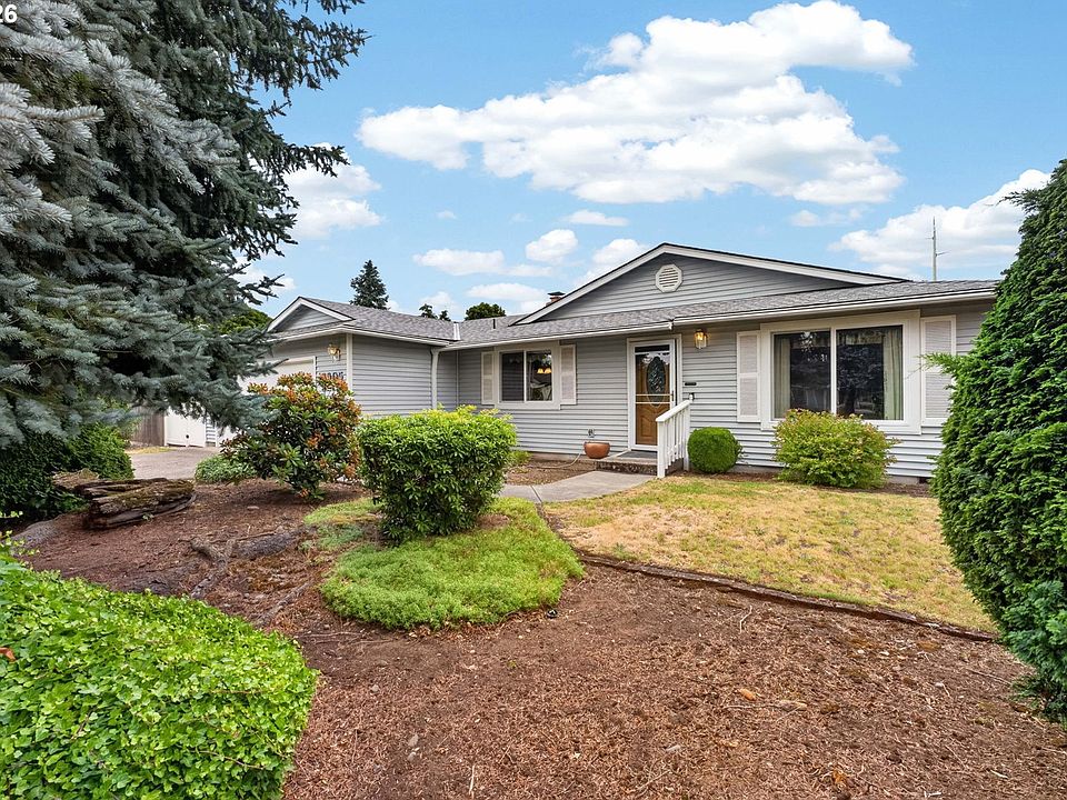 1st image of 3905 NE 126th Ave
