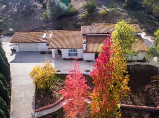 145 Rockhill Rd, Vista, CA 92084