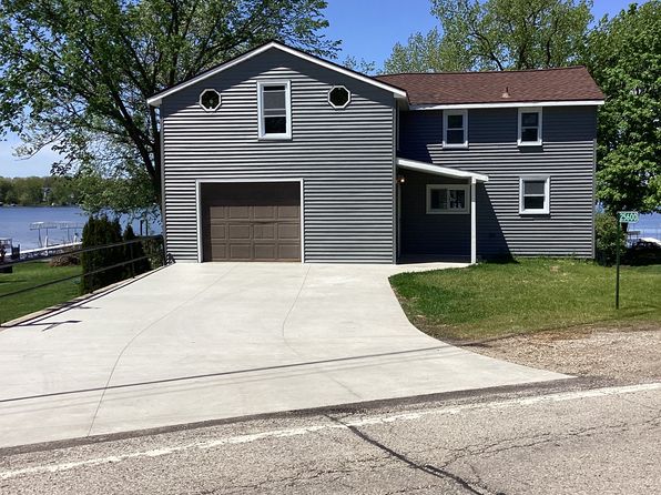 25600 S Wind Lake Rd