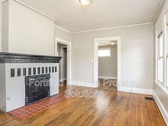 3rd image of 2380 Okalina Ave