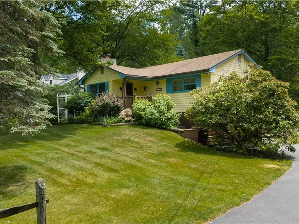 5226 Beechwood Rd, Blakeslee, PA 18610