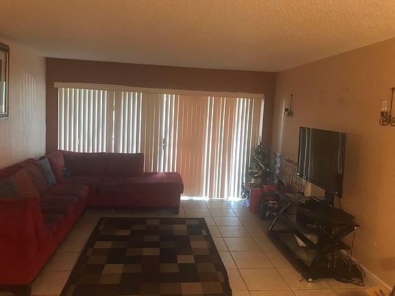 4th image of 4215 N University Dr APT 103