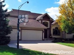 5806 Sandhill Dr, Middleton, WI 53562