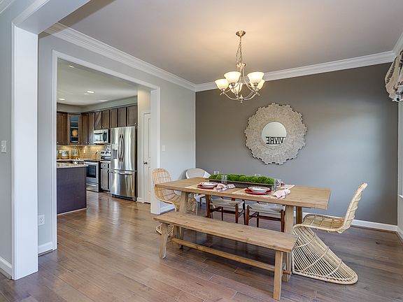 2nd image of 104 Wineberry Way