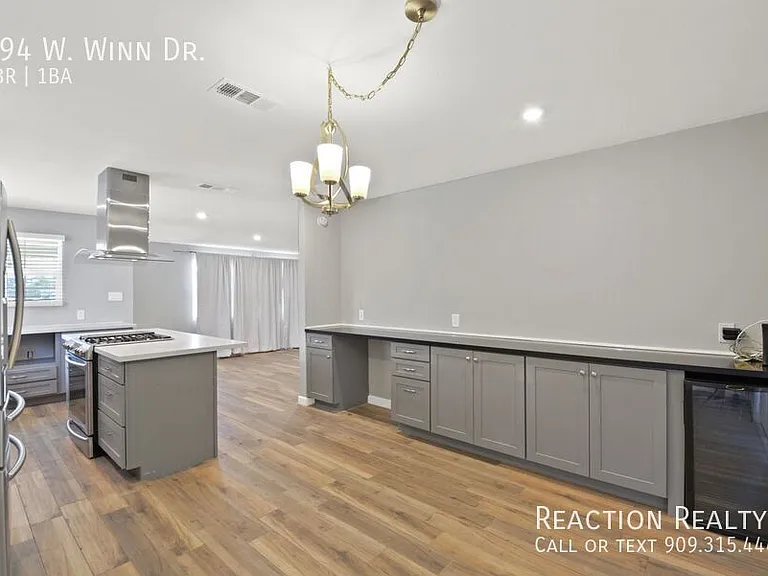 794 Winn Dr — Photo 2