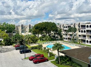7810 Camino Real APT 412I, Miami, FL 33143