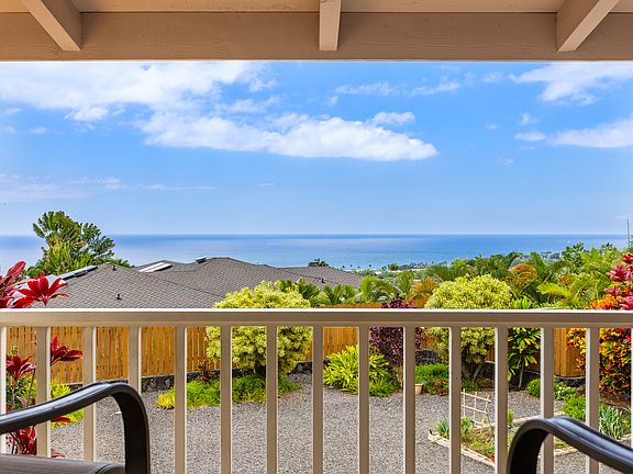 3rd image of 77-6398 Kaheiau St