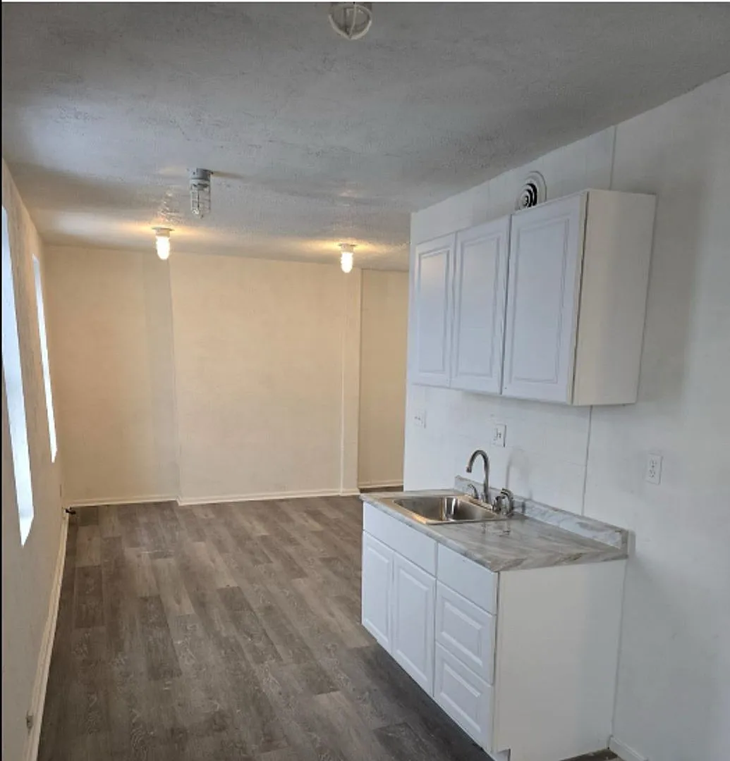 4901 Penn Ave #Aad61d603 photo 1