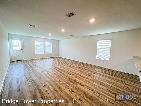 2nd image of 3318 Aster Meadow Way