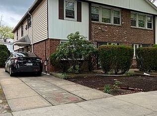 22160 59th Ave #2, Flushing, NY 11364