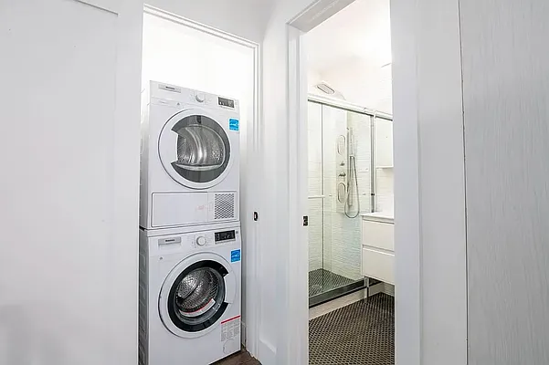 Rented by Platinum Properties | media 8