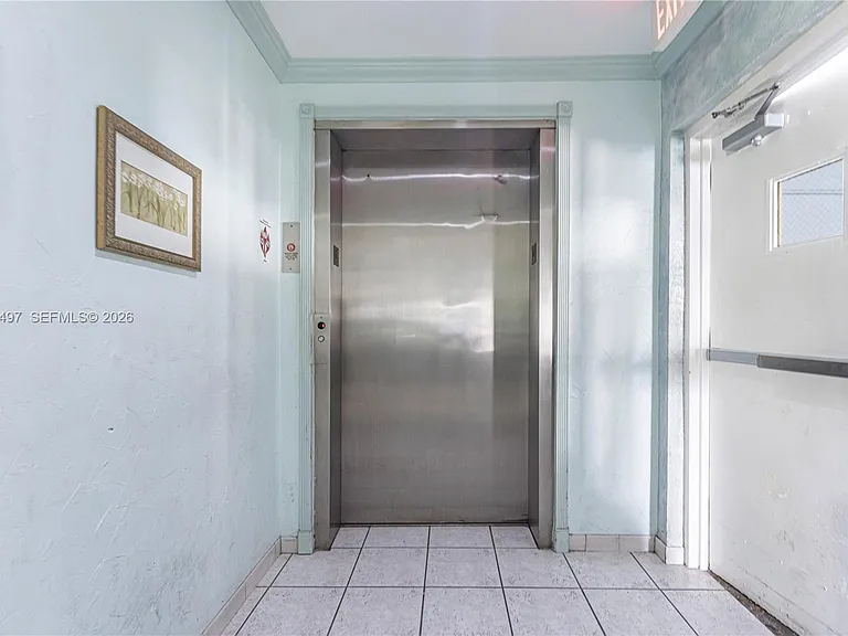 8340 Harding Ave #201 — Photo 37