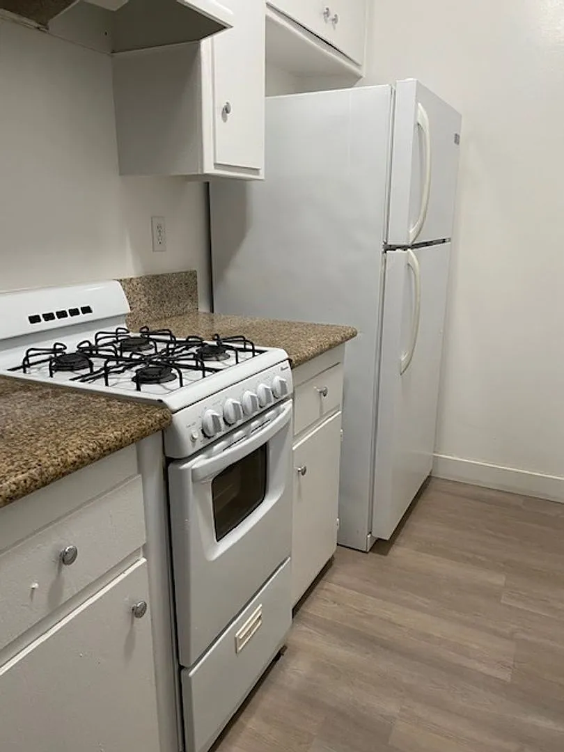 12720 Pacific Ave — Photo 4