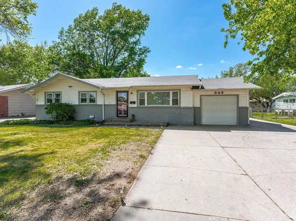 343 N Acadia St, Wichita, KS 67212