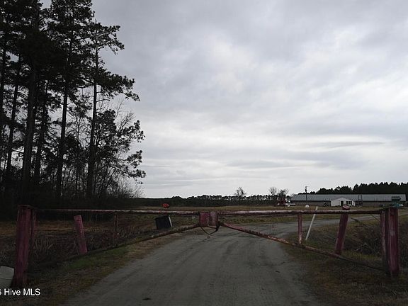 3rd image of 1535 Maul Swamp Road