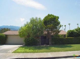 2201 N Farrell Dr, Palm Springs, CA 92262