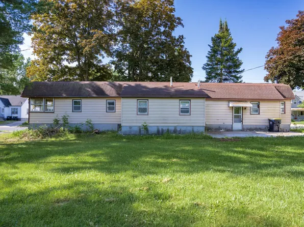 433 West Ave, Mauston, WI 53948
