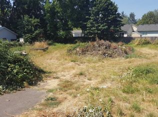 1745 S 11th St, Cottage Grove, OR 97424