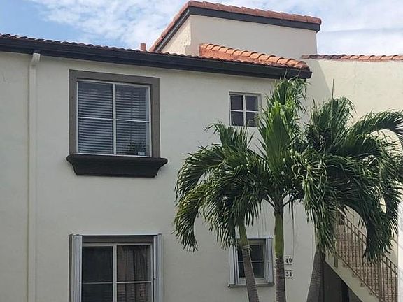 5th image of 1140 NW 125th Pl