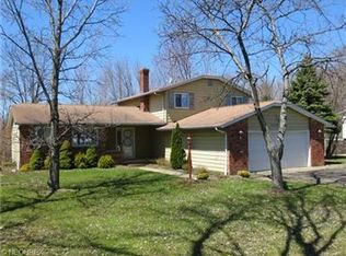 14000 Meadowlark Ln, Newbury, OH 44065
