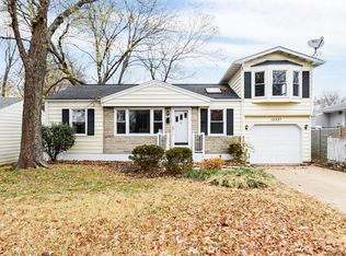 10337 Saint Matthew Ln, Saint Ann, MO