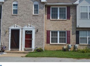 8 Blairville Rd, New Castle, DE 19720