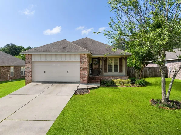 52 Hawthorne Dr, Hattiesburg, MS 39402
