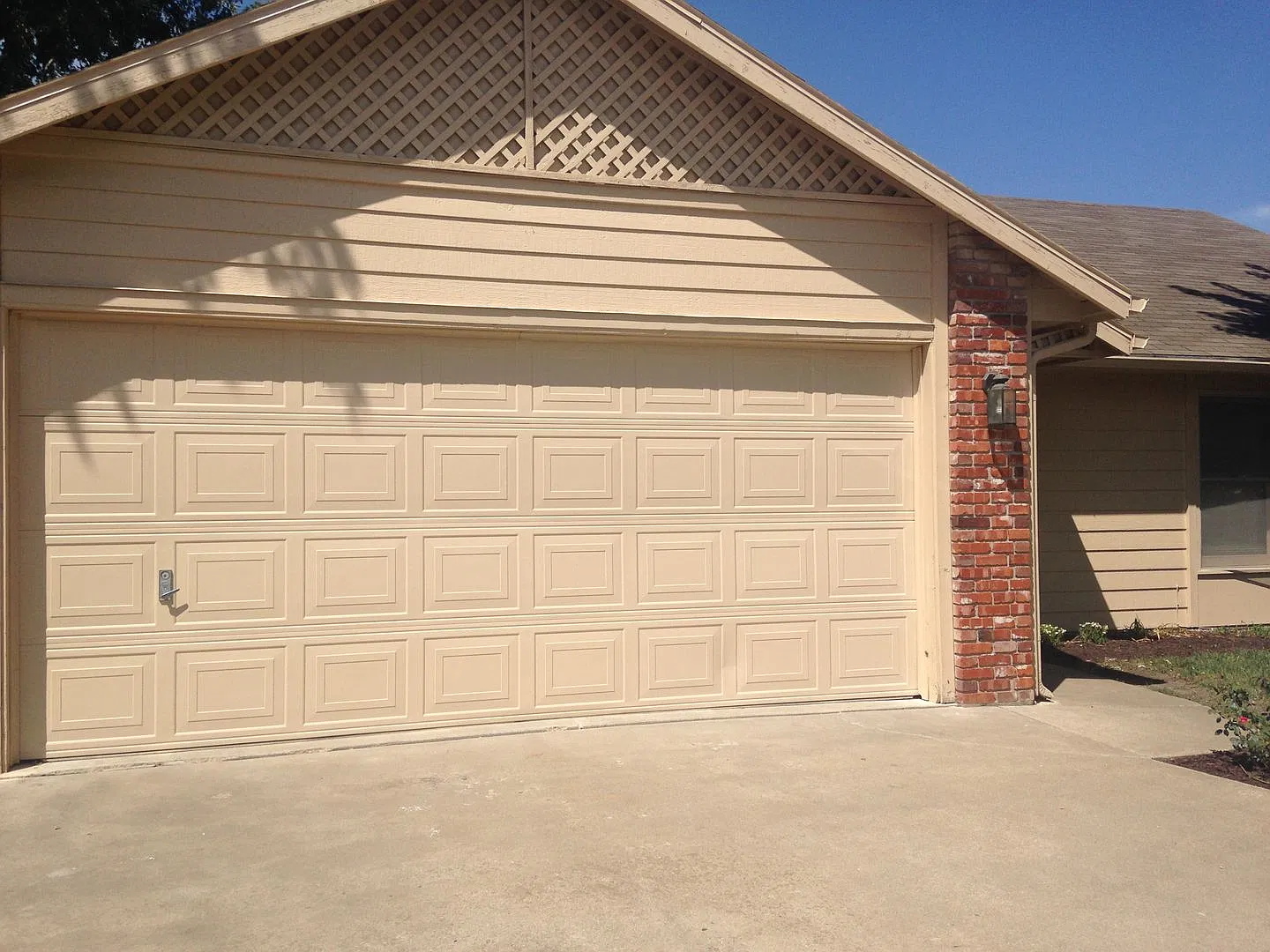 3108 W 23rd Terr. - 3 bedroom house — Photo 2