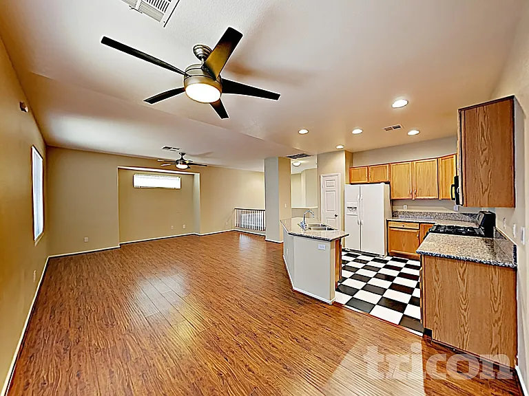 3536 Ashford Grove St — Photo 5