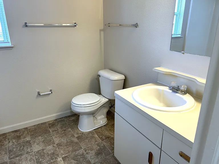 Heatherwood Apartments — Photo 50