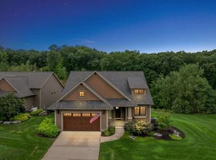 4307 Maybeck Dr NE, Grand Rapids, MI 49525