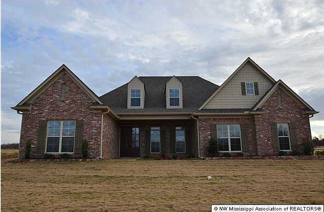 1st image of 2329 Beauvoir Dr