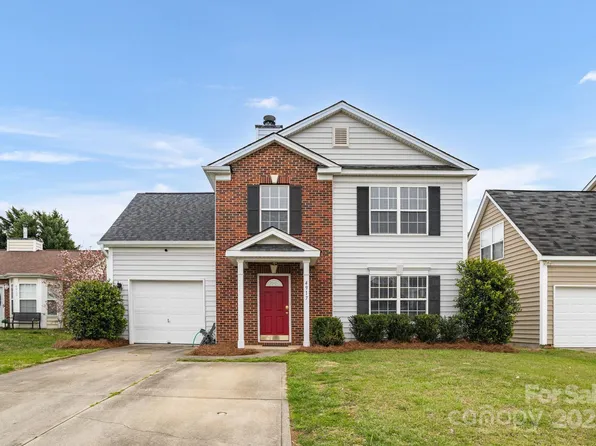 4917 Spruce Peak Rd, Charlotte, NC 28278