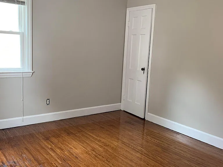 237 Merrill St — Photo 13