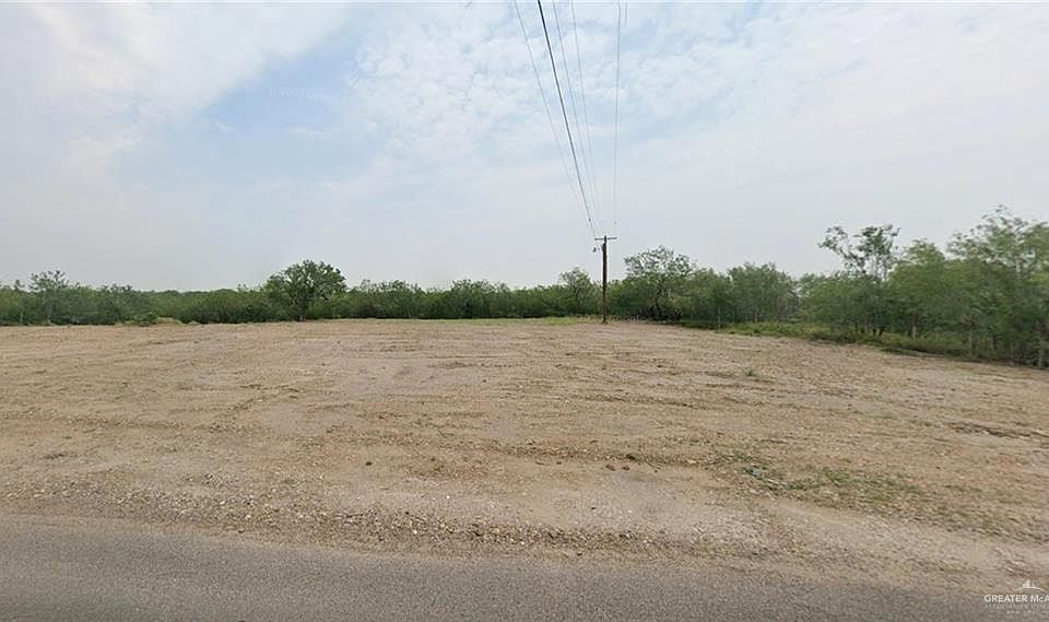 2nd image of 26 N Conquistador Rd