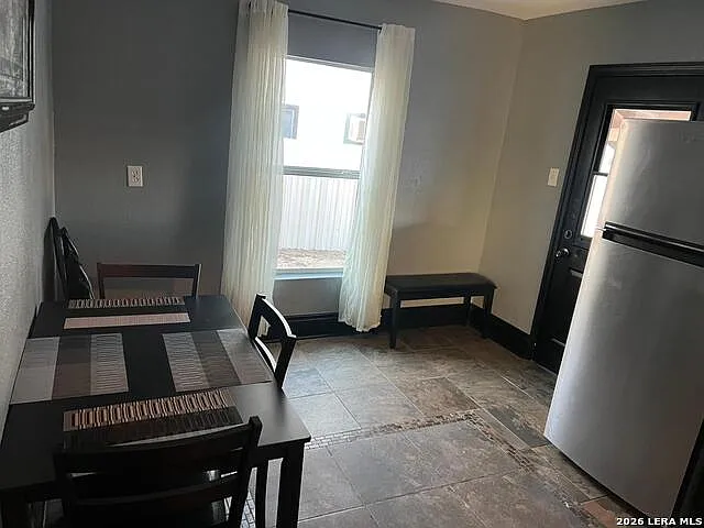 351 Ware Blvd — Photo 6