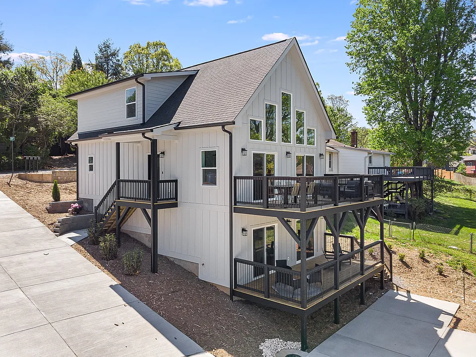 104 Remi Ln