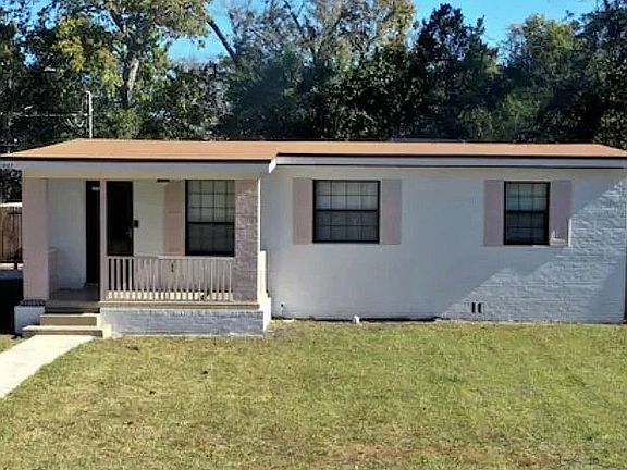 5th image of 10357 Swarthmore Dr