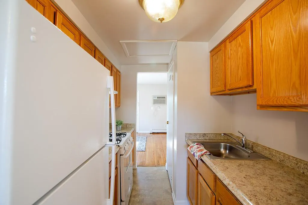 Northridge Townhomes — Photo 4