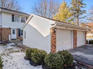 2019 Pepper Valley Dr, Geneva, IL